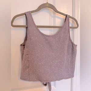 Lululemon lilac tie back cropped tank top sz 4, LIKE NEW